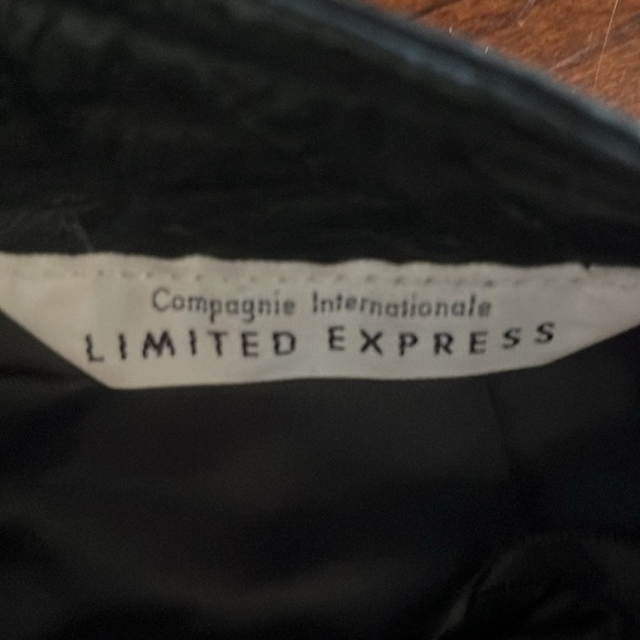 Vintage Limited Express 100% Leather Black Pencil Skirt. Size 9. - Picture 9 of 10